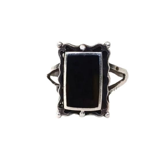 925 Sterling Silver VTG Black Stone Ring - Picture 11 of 12